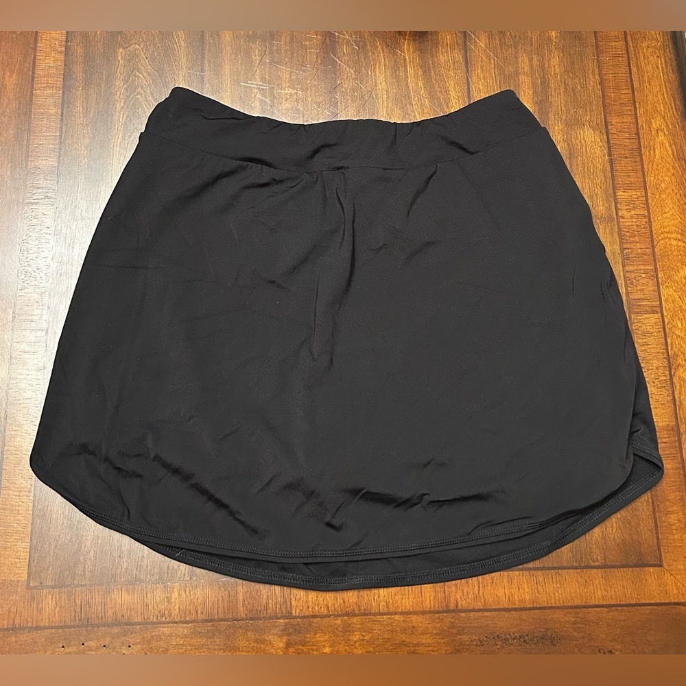 Halara Black Women's Skirt with‎ Shorts (and pockets on side of shorts)